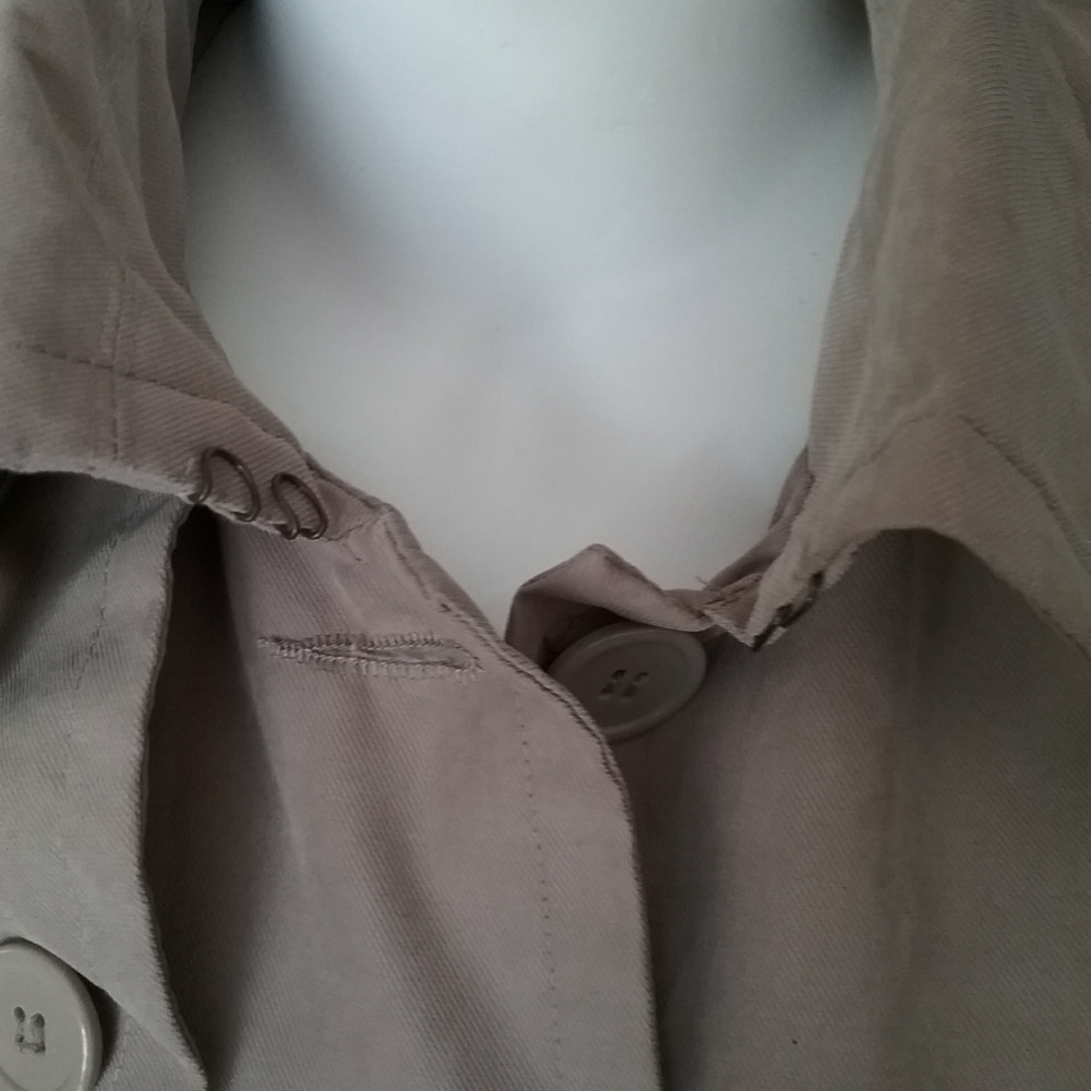 TEX Trench Coat - Picture 5 of 11